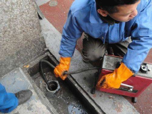 永发镇疏通下水道