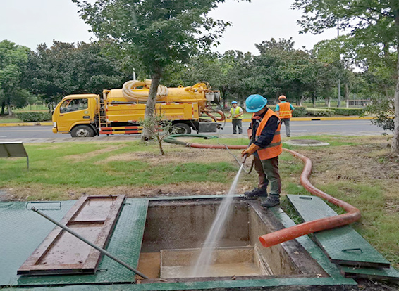 永发镇化油池清理
